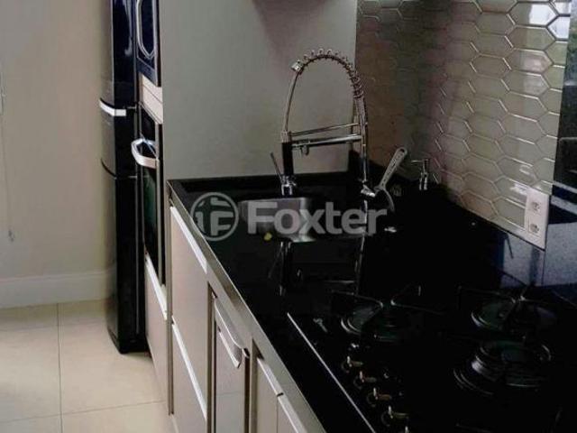 Apartamento, 2 dormitórios, 64 m², em Vila Ré
