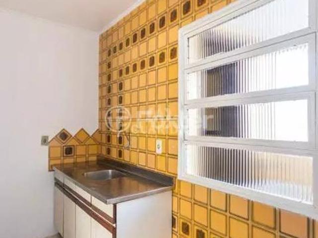 Apartamento, 2 dormitórios, 64.66 m², em Santana