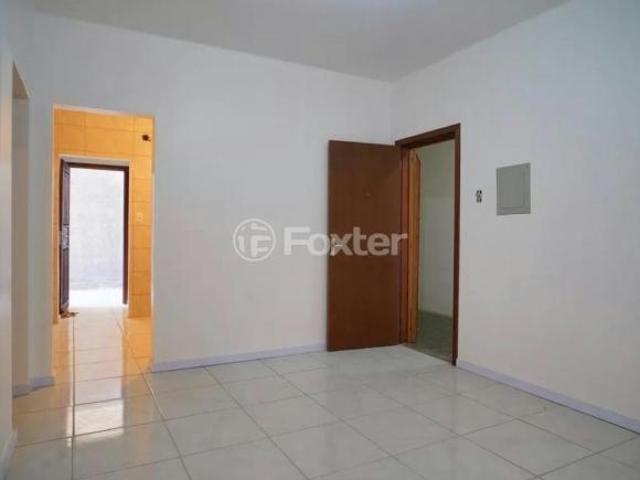 Apartamento, 2 dormitórios, 66 m², em São João