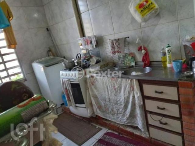 Apartamento, 2 dormitórios, 67.58 m², em Azenha