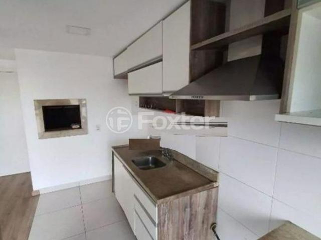 Apartamento, 2 dormitórios, 68 m², em Cristal
