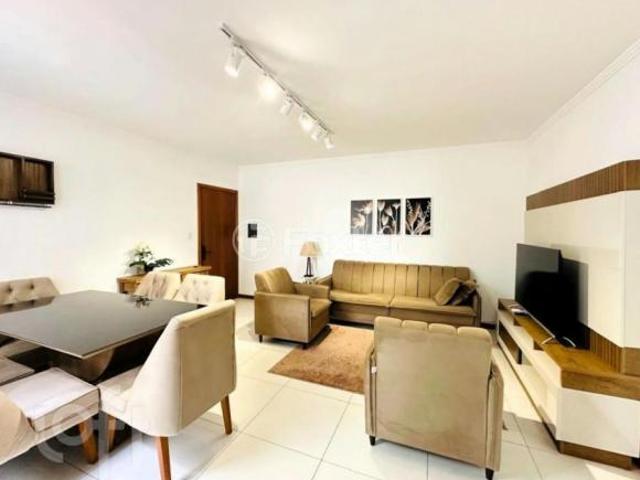 Apartamento, 2 dormitórios, 69.49 m², em Ideal