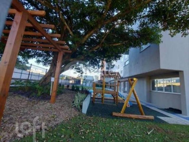 Apartamento, 2 dormitórios, 60.47 m², em Passo das Pedras