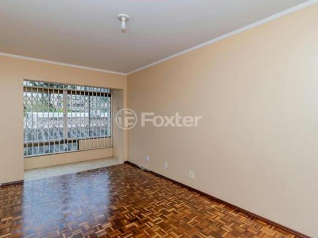 Apartamento, 2 dormitórios, 62.08 m², em Petrópolis