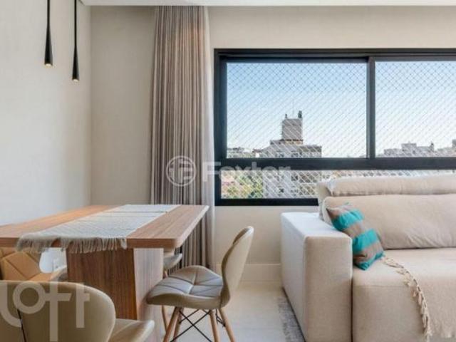 Apartamento, 2 dormitórios, 63.37 m², em Rio Branco