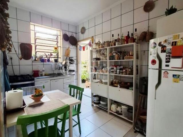 Apartamento, 2 dormitórios, 63 m², em Bom Fim
