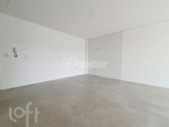 Apartamento, 2 dormitórios, 75.58 m², em Vila Nova