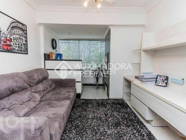 Apartamento, 2 dormitórios, 77 m², em Bom Jesus