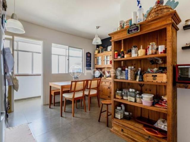 Apartamento, 2 dormitórios, 77.19 m², em Vila Assunção