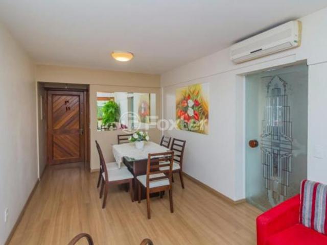 Apartamento, 2 dormitórios, 77.54 m², em Bom Jesus