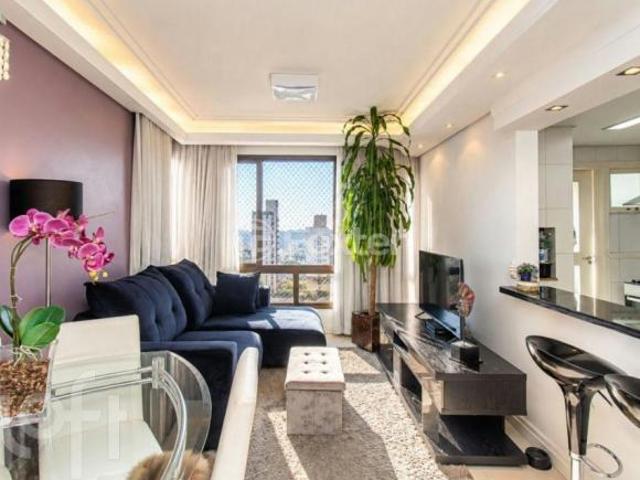 Apartamento, 2 dormitórios, 79.21 m², em São João
