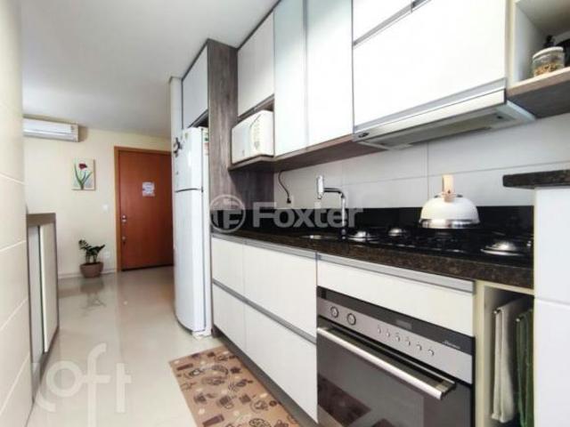 Apartamento, 2 dormitórios, 71.84 m², em Vila Rosa