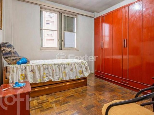 Apartamento, 2 dormitórios, 72 m², em Centro Histórico