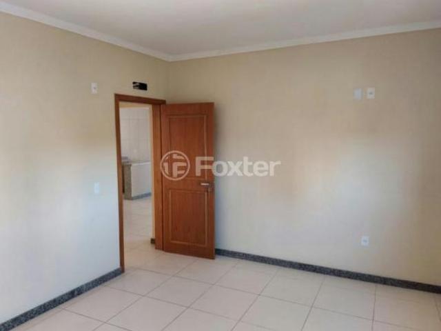 Apartamento, 2 dormitórios, 72.79 m², em Centro