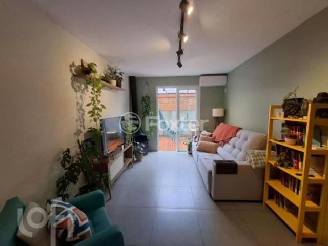 Apartamento, 2 dormitórios, 86.97 m², em Hamburgo Velho
