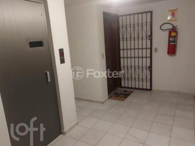 Apartamento, 2 dormitórios, 80.63 m², em Menino Deus