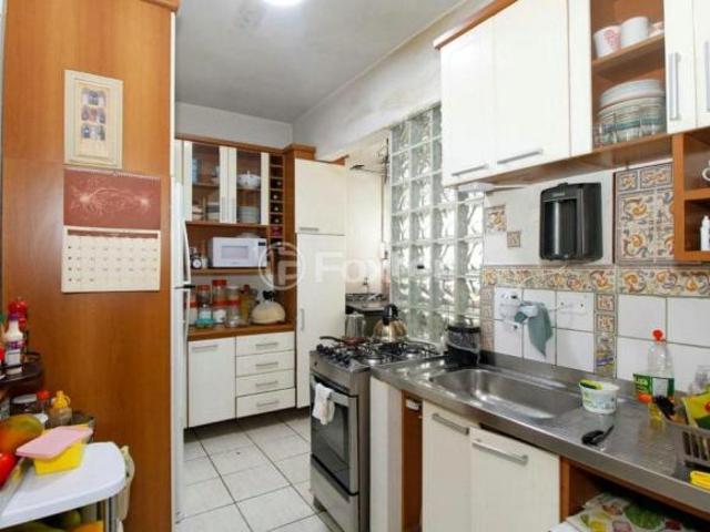 Apartamento, 2 dormitórios, 81 m², em Pinheiros