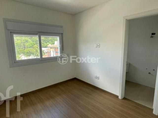Apartamento, 2 dormitórios, 81.53 m², em Floresta