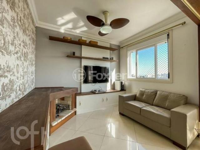 Apartamento, 2 dormitórios, 94.94 m², em Petrópolis