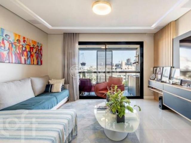 Apartamento, 2 dormitórios, 90.23 m², em Petrópolis