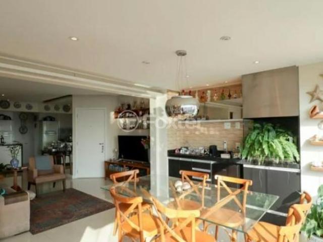 Apartamento, 2 dormitórios, 92 m², em Santana