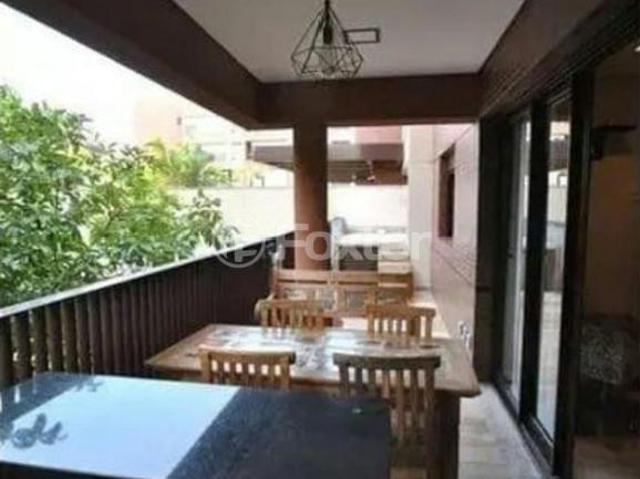 Apartamento, 2 dormitórios, 93 m², em Vila Monumento