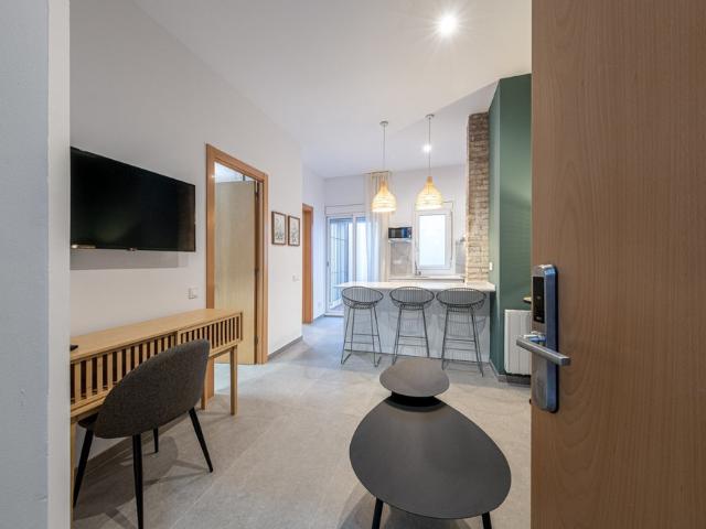 Apartamento 2 Habitaciones Cerca de Sants