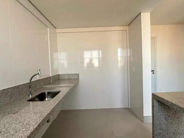 Apartamento, 2 quartos, 1 suite, 2 vagas