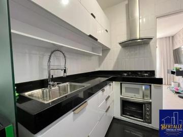 Apartamento 2 quartos, 49m², 1 vaga descoberta, Iisento de IPTU, decorado e com área de serviço inde