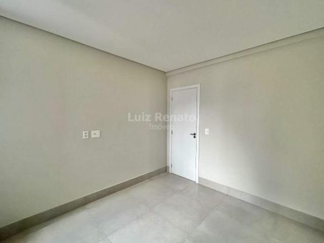 Apartamento 2 quartos, 64,23 m² à venda no Centro