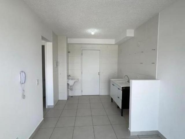 Apartamento 2 quartos com sacada na Vila Guilherme