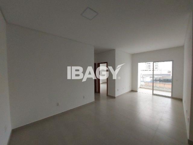 Apartamento 2 Quartos Centro 93m²