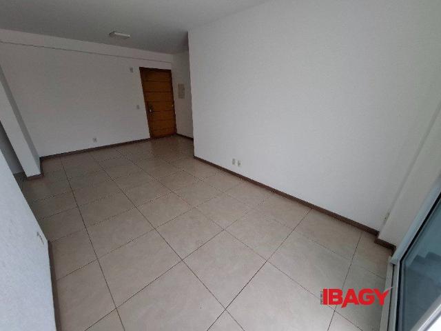 Apartamento 2 Quartos Abraão 187m²