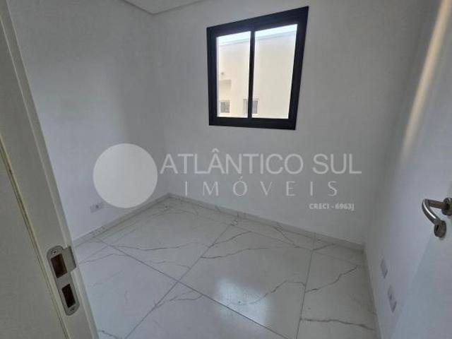 APARTAMENTO 2 QUARTOS, APENAS 250m DO MAR, PRAIA DE LESTE, PONTAL DO PARANA PR