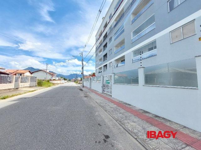 Apartamento 2 Quartos Aririú 55m²