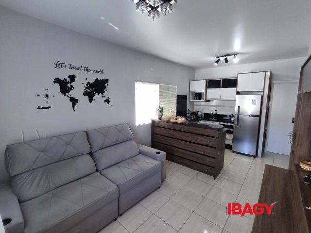 Apartamento 2 Quartos Barra Do Aririú 88m²