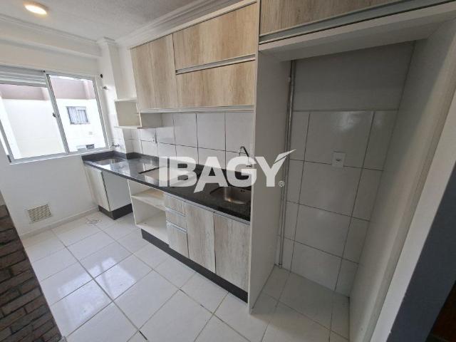 Apartamento 2 Quartos Fundos 45m²