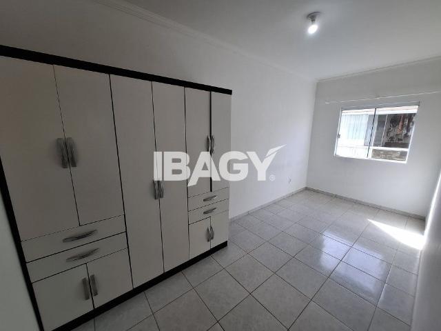 Apartamento 2 Quartos Ingleses Do Rio Vermelho 57m²