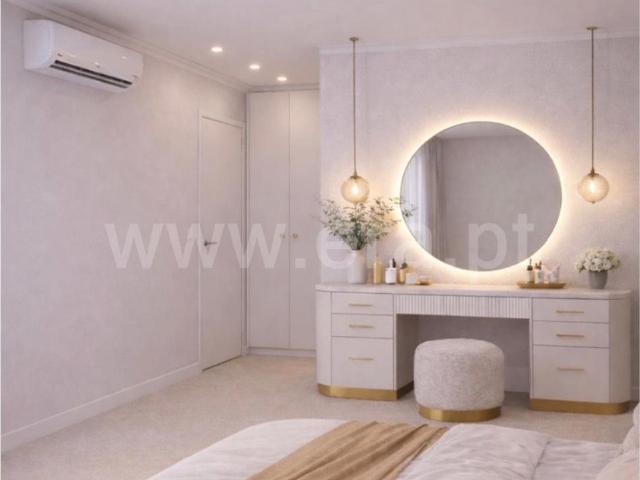 Apartamento, 2 quartos, Lagoa, Estômbar e Parchal 90m² Estômbar e Parchal