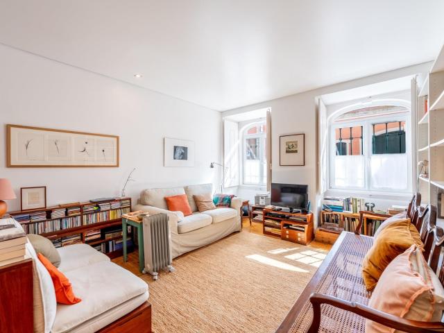 Apartamento, 2 quartos, Lisboa, Santo António 72m² Santo António