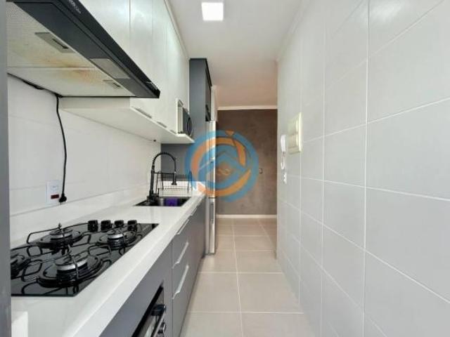 Apartamento com 2 dormitórios à venda, 47 m² por R$ 385.000,00 Aristocrata São José dos Pinhais/
