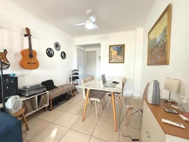 Apartamento 2 quartos no bairro Cristal