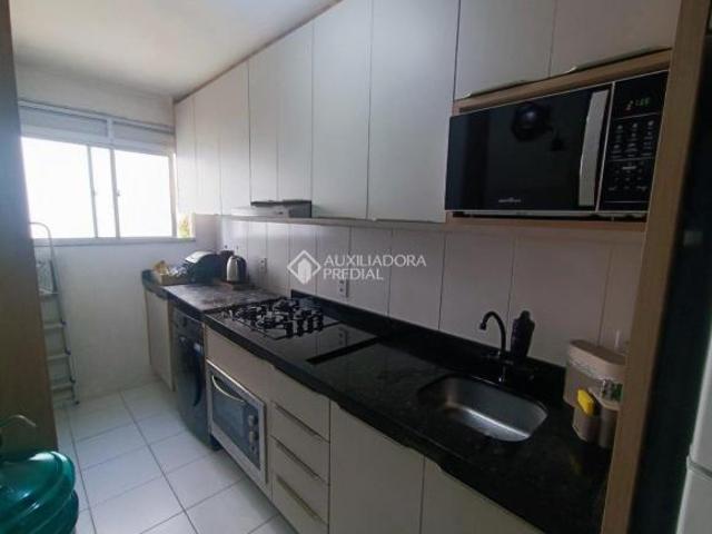 Apartamento 2 quartos, semimobiliado
