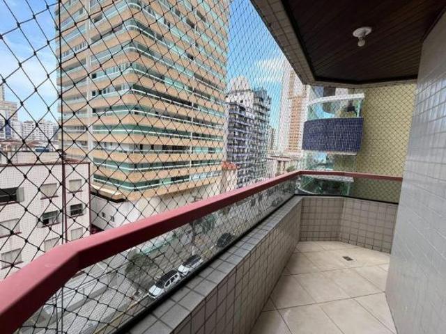 Apartamento 2 quartos sendo 1 suite. 300 metros da praia. Guilhermina