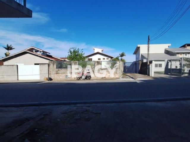 Apartamento 2 Quartos Ponta De Baixo 54m²