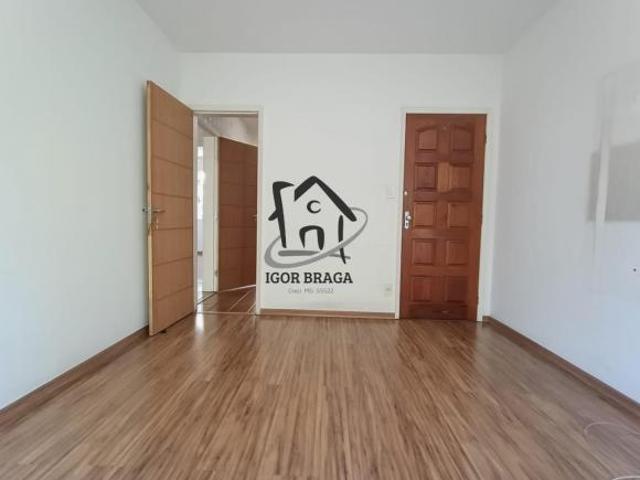 Apartamento 2 Quartos para Venda em Juiz de Fora, Alto dos Passos, 2 dormitórios, 2 banheiros