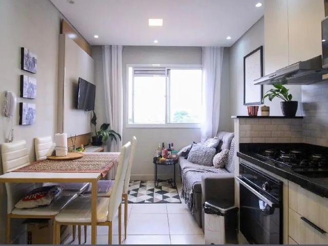 Apartamento, 2 Quartos para Alugar, 32 m² por R$ 1.800,00