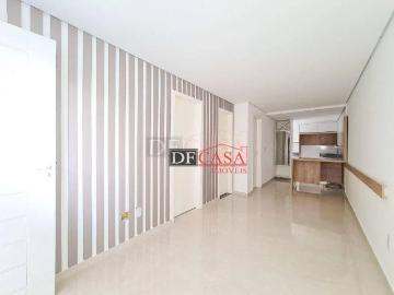 Apartamento, 2 Quartos para Alugar, 33 m² por R$ 1.500,00