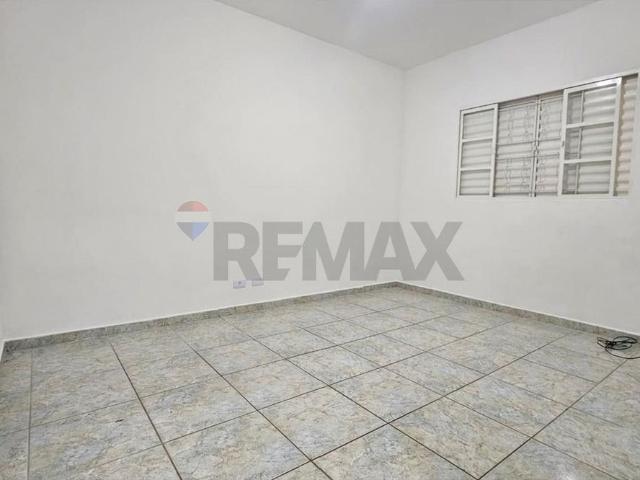 Apartamento 2 Quartos para Alugar em Salto de Pirapora
