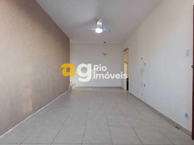 Apartamento 2 quartos para alugar Rio de Janeiro,RJ R$ 2.000